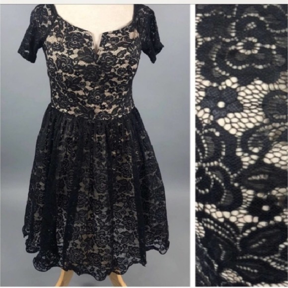 Modcloth Dresses & Skirts - Chi Chi London (Mod Cloth) Prom Formal Lace Dress size 2